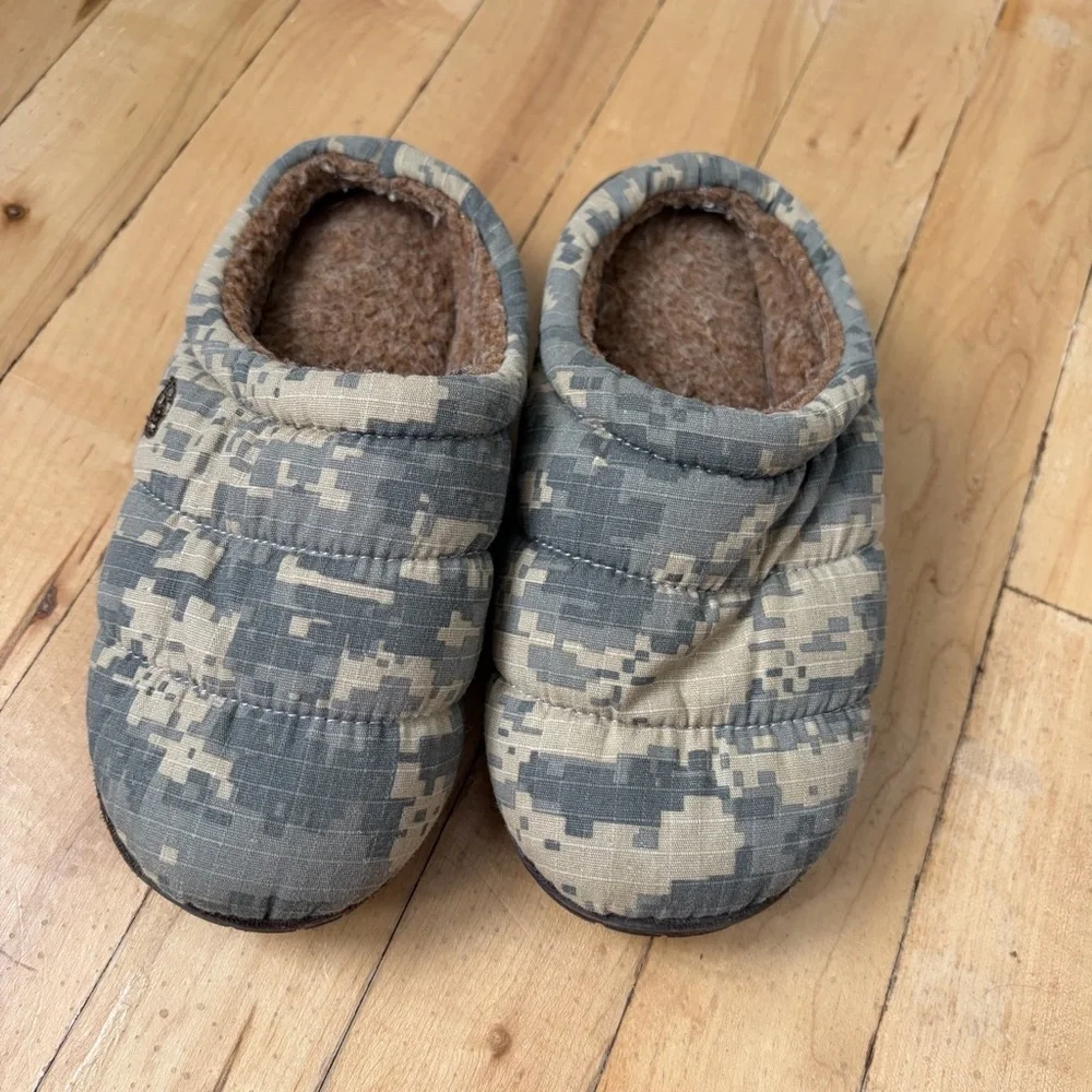 Ariat Boy's Digi Camo Crius Clog Polyester/Cotton Slippers Size Small‎ Sz 1-2